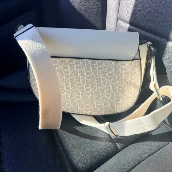 Calvin Klein Monogram Flap Crossbody NWT - Picture 4 of 7